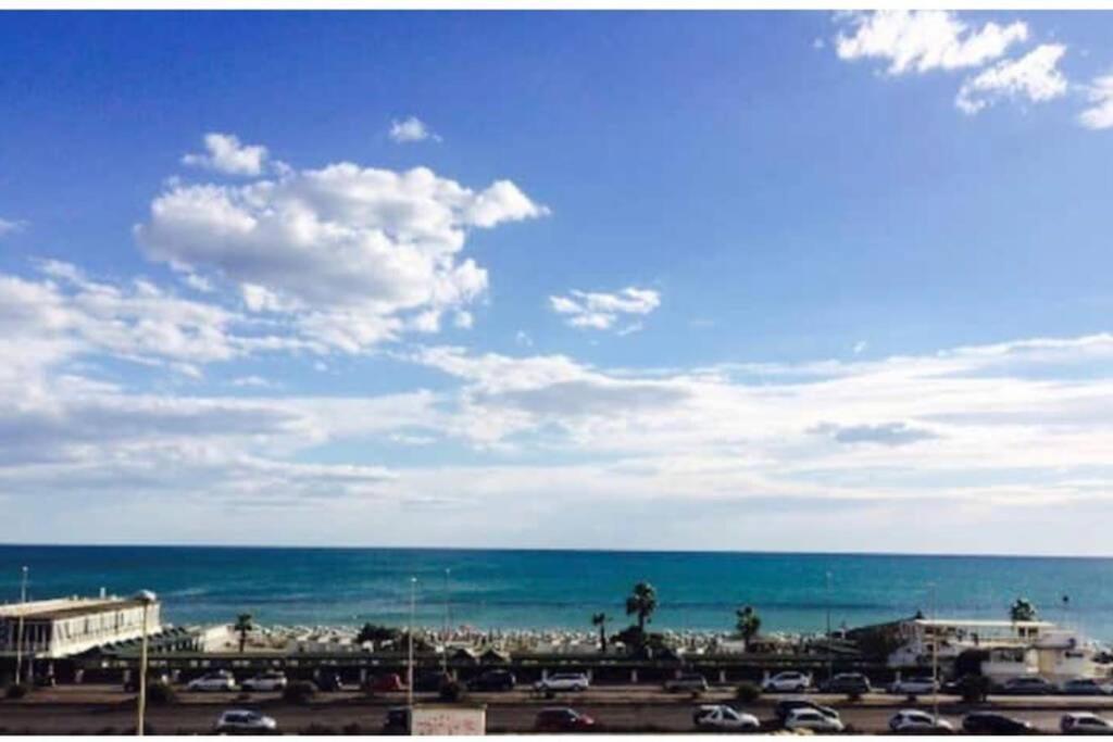 Apartament Cosy Studio Flat On The Seaside Lido di Ostia Zewnętrze zdjęcie